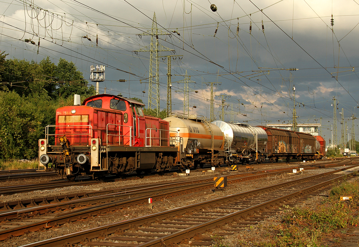 294 758 in Gremberg am 28.06.2017