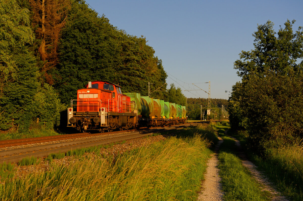 294 816 DB Cargo mit der Neumarkter Übergabe bei Postbauer-Heng Richtung Nürnberg Rbf, 18.06.2020