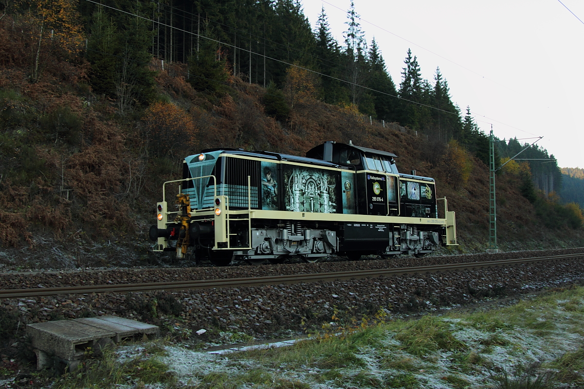 295 076-4 Railsystems RP im Frankenwald bei Steinbach am 03.11.2015