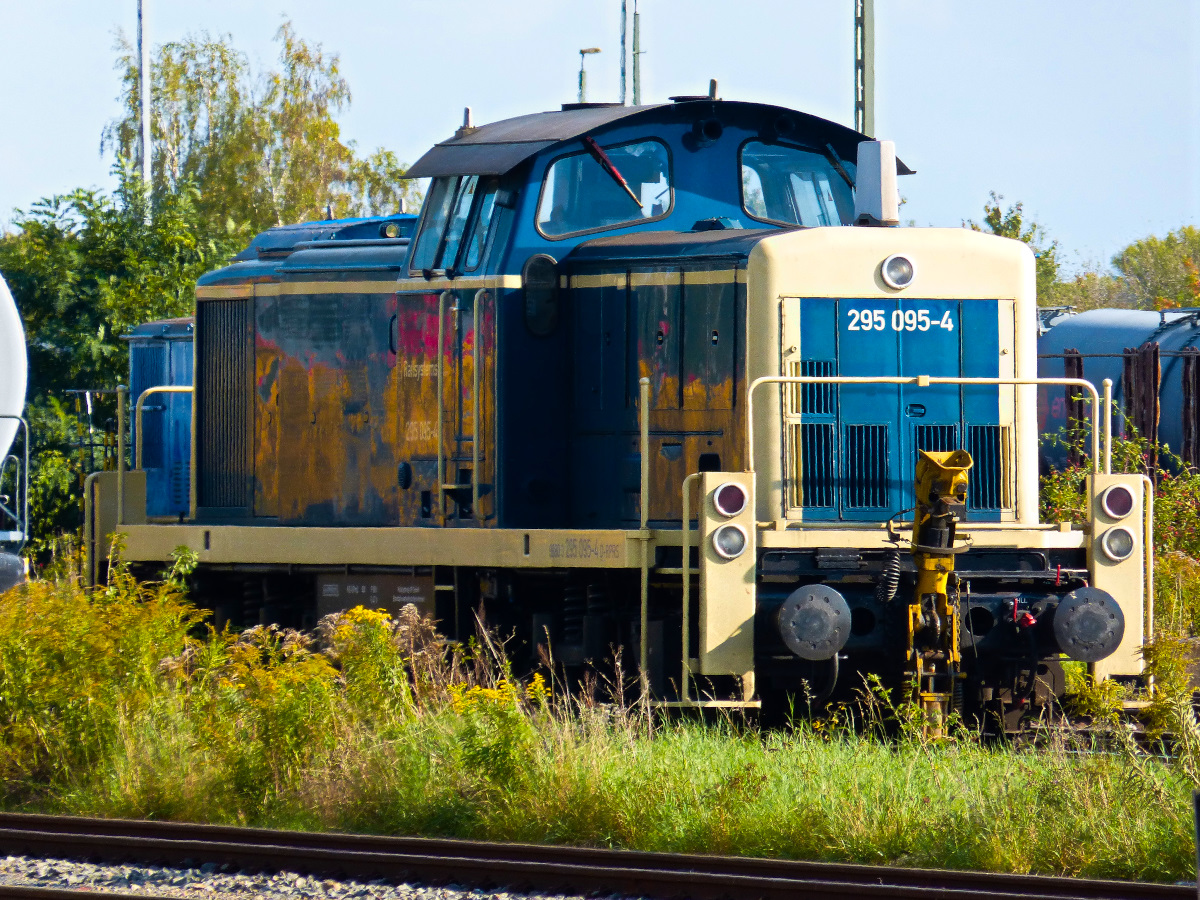 295 095-4 27.09.2014 Nordhausen vom Bahnsteig aus aufgenommen