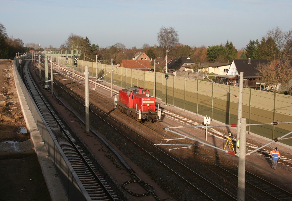 295 098 als Tfzf (C) 75951 (Dannenberg Ost–Maschen Rbf) am 30.11.2011 im jngst viergleisig ausgebauten Streckenabschnitt Ashausen–Stelle