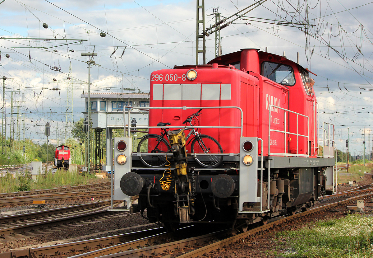296 050-8 & 296 053-2 in Gremberg am 09.09.2013