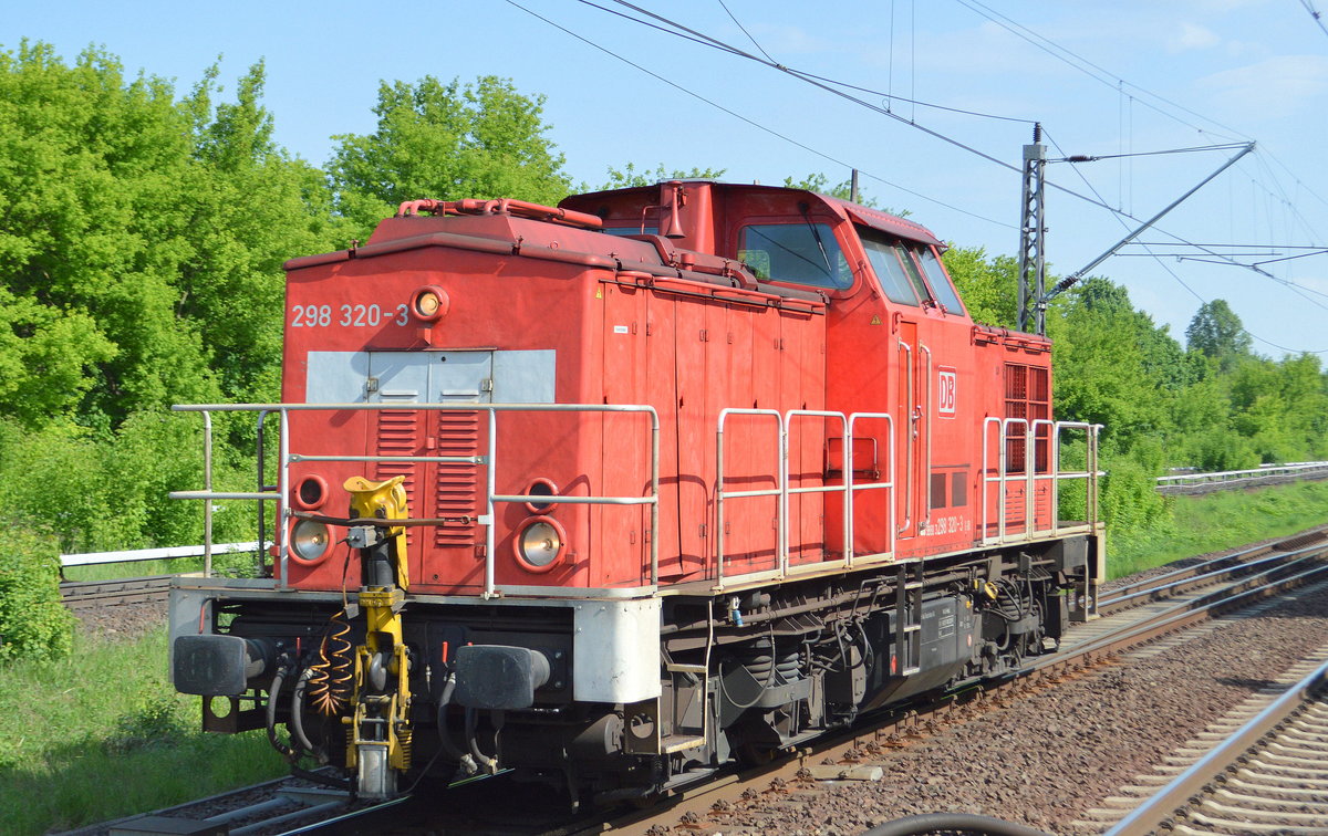 298 320-3 am 09.05.18 Bf. Berlin-Hohenschönhausen.