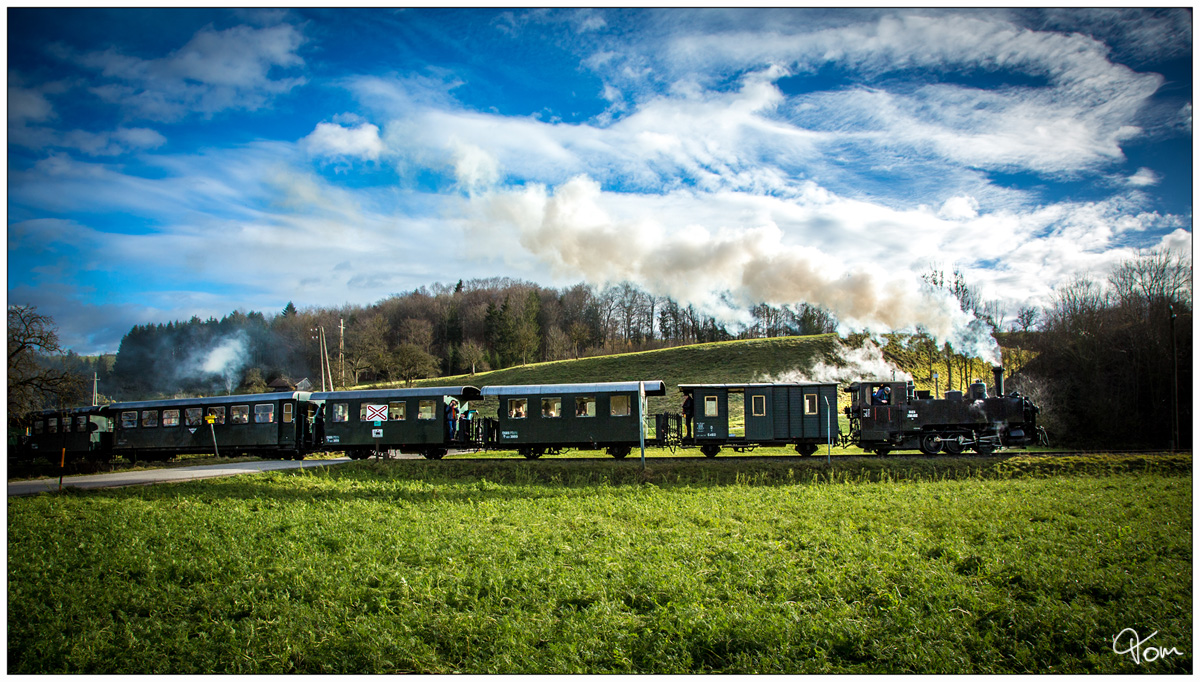 298.102 auf der Fahrt von Steyr nach Grünburg, aufgenommen nahe der Haltestelle Sommerhubermühle.
08.12.2018