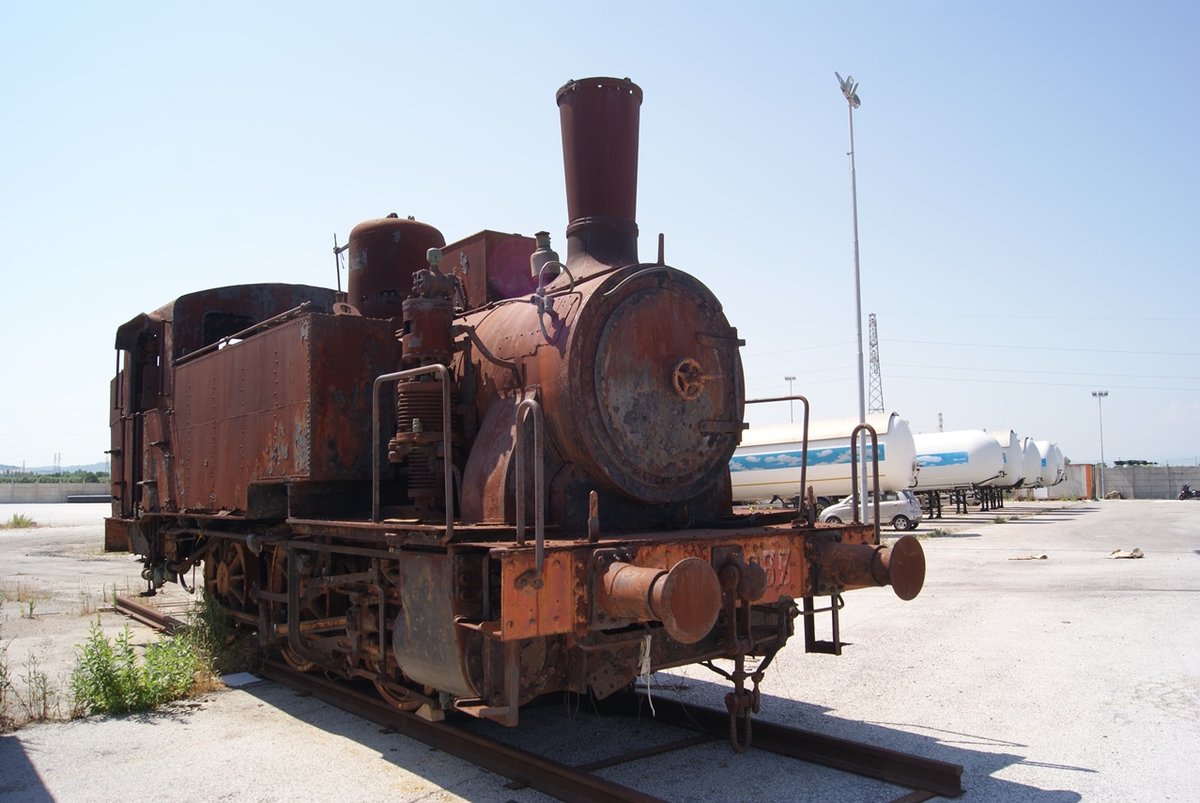 3 lug 2019, 835.067 preserved for a future restoration al Falconara ( AN ).