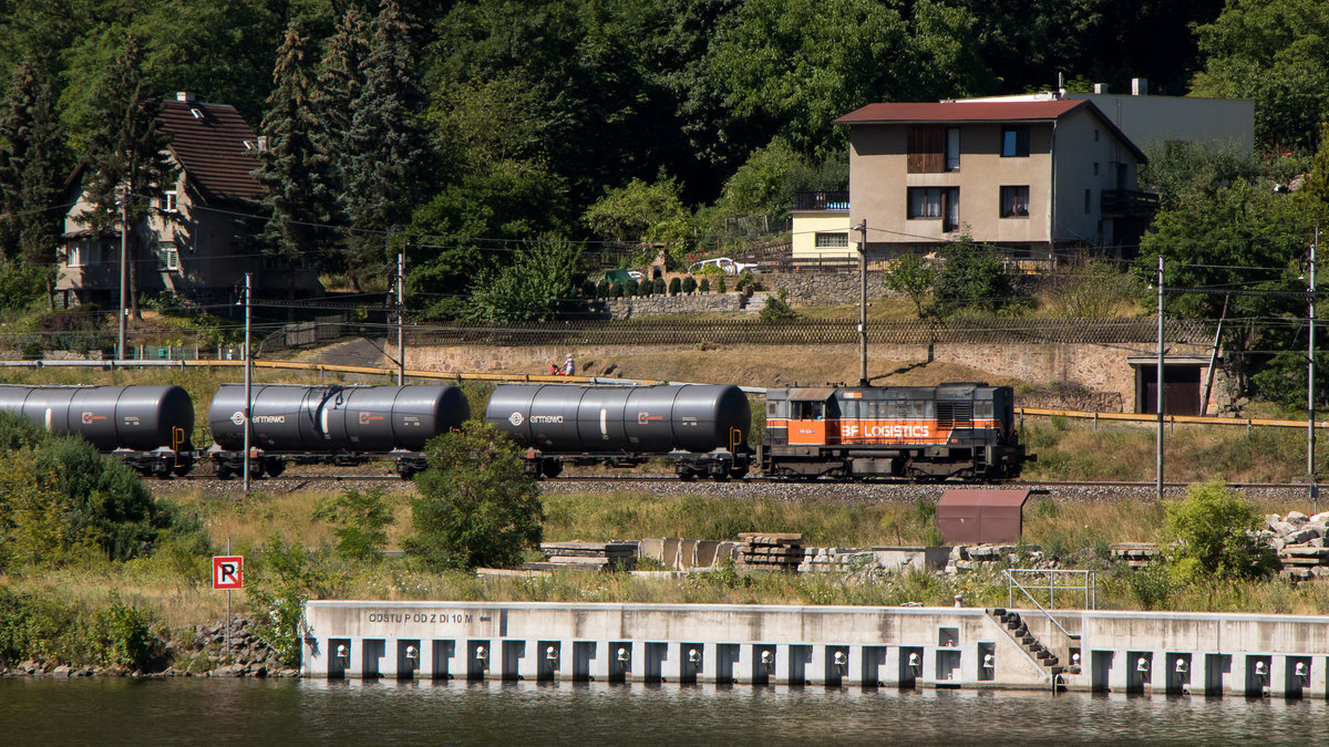 30. Juni 2018 in Usti nad Labem. 740 634-1 mit mit einem kurzen Kesselzug unterwegs. 