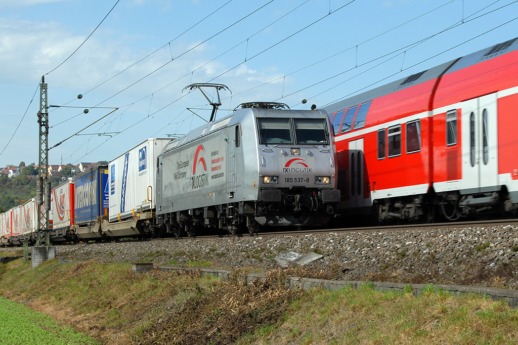 30.09.2017 Streckenabschnitt Uhingen 185 537-8