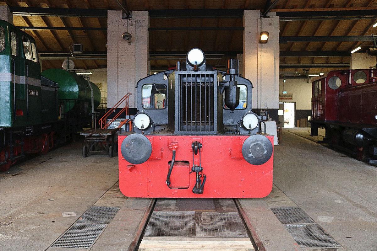 310 547-5 (100 547-9) der Dampflokfreunde Salzwedel e.V. steht im Historischen Lokschuppen Wittenberge anlässlich der Herbstdampftage. [7.10.2017 | 15:01 Uhr]