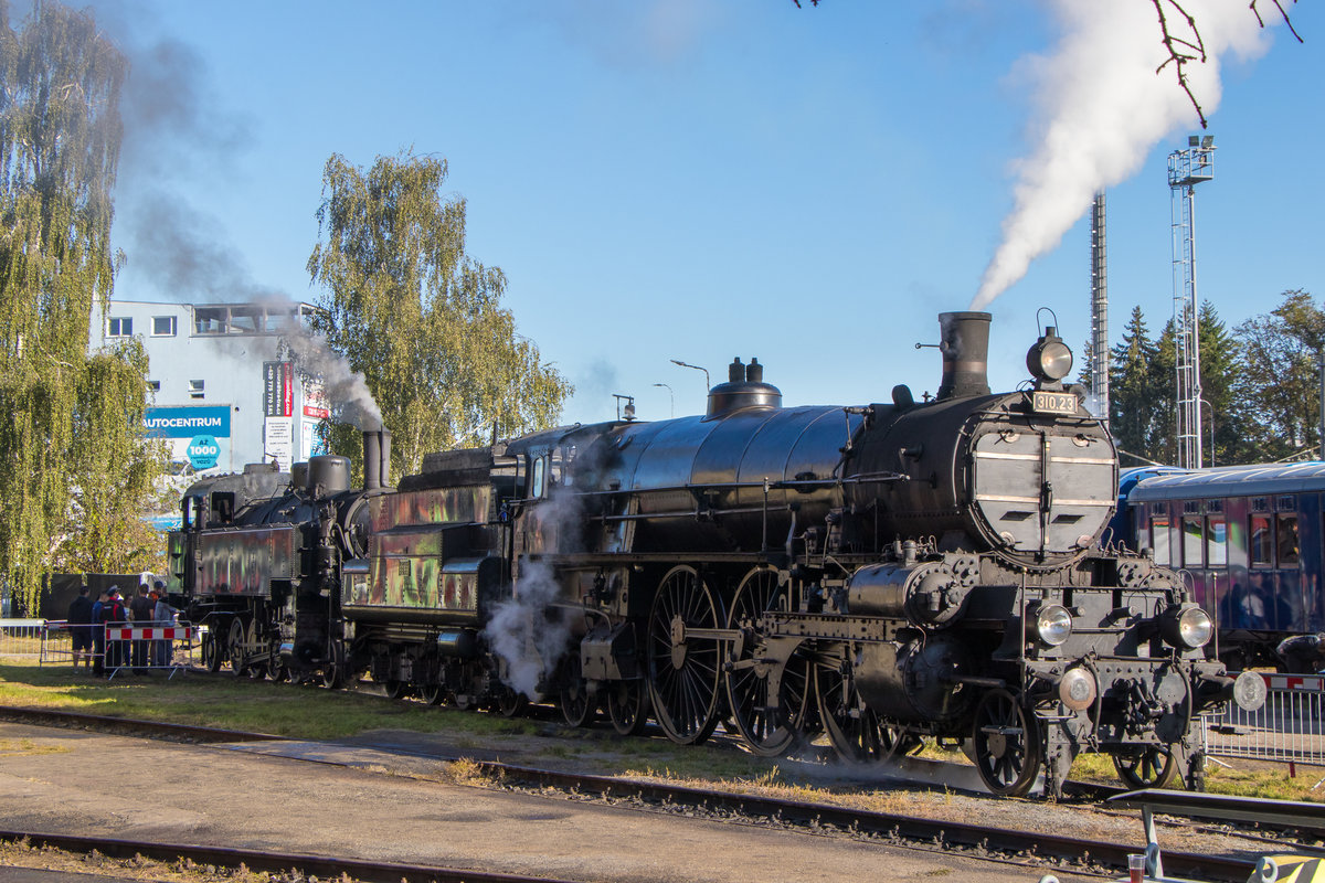 310.23 ist am 22. September 2019 beim großen Eisenbahnfest in Benesov zu begutäugen.