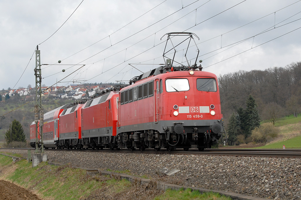 31.03.2018 Streckenabschnitt Uhingen 115 459-0, 120 108-6, 120 127-6 & 146 222-5