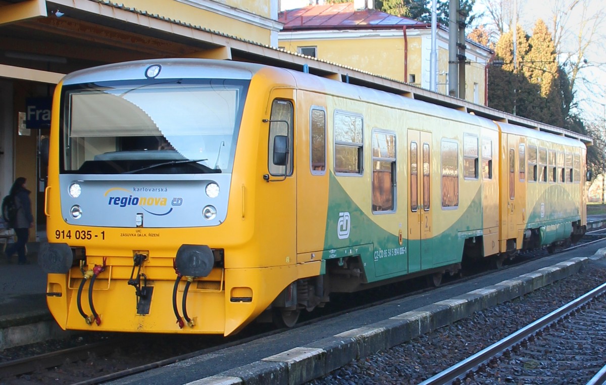 31.12.2013 Františkovy Lázně / Franzensbad, Nahverkehrszug nach Cheb / Eger