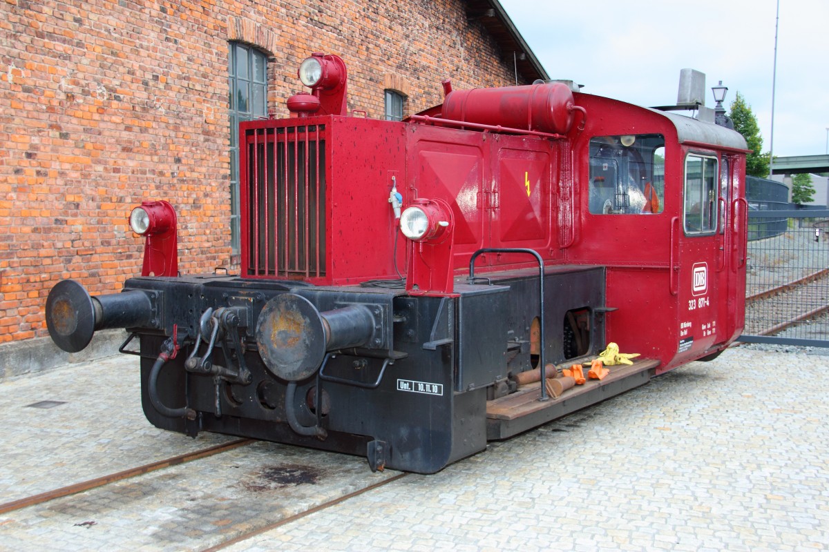 323 871-4 in Neuenmarkt/ Wirsberg (DDM) am 05.08.2014.