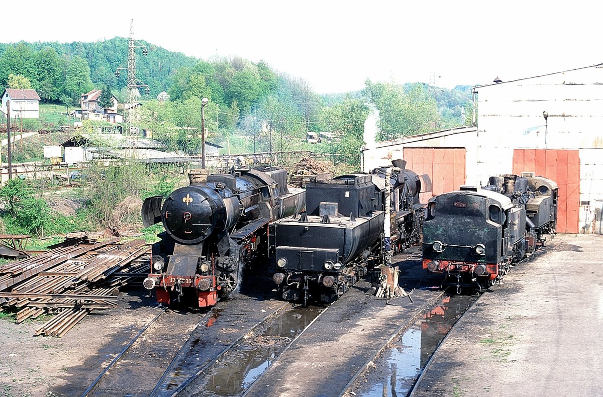 33 064 + 33 236  Bukinge  26.04.90