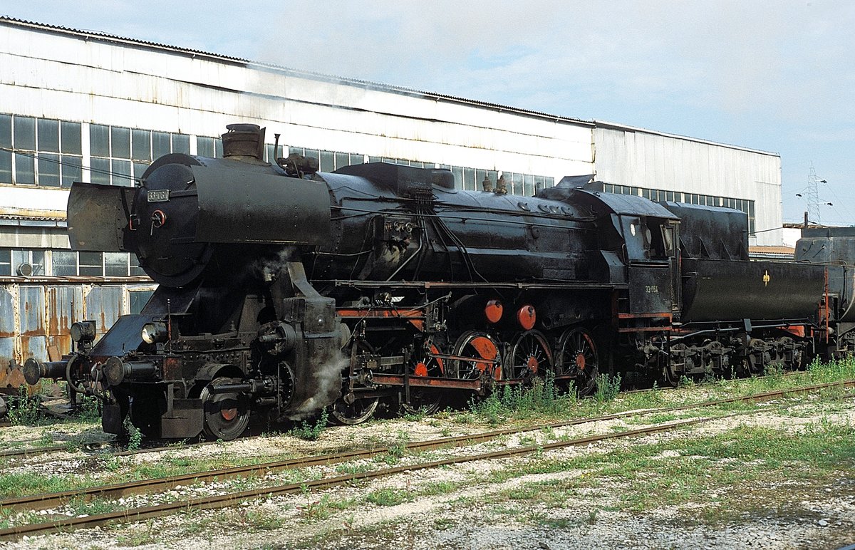  33 064  Kreka  22.05.02