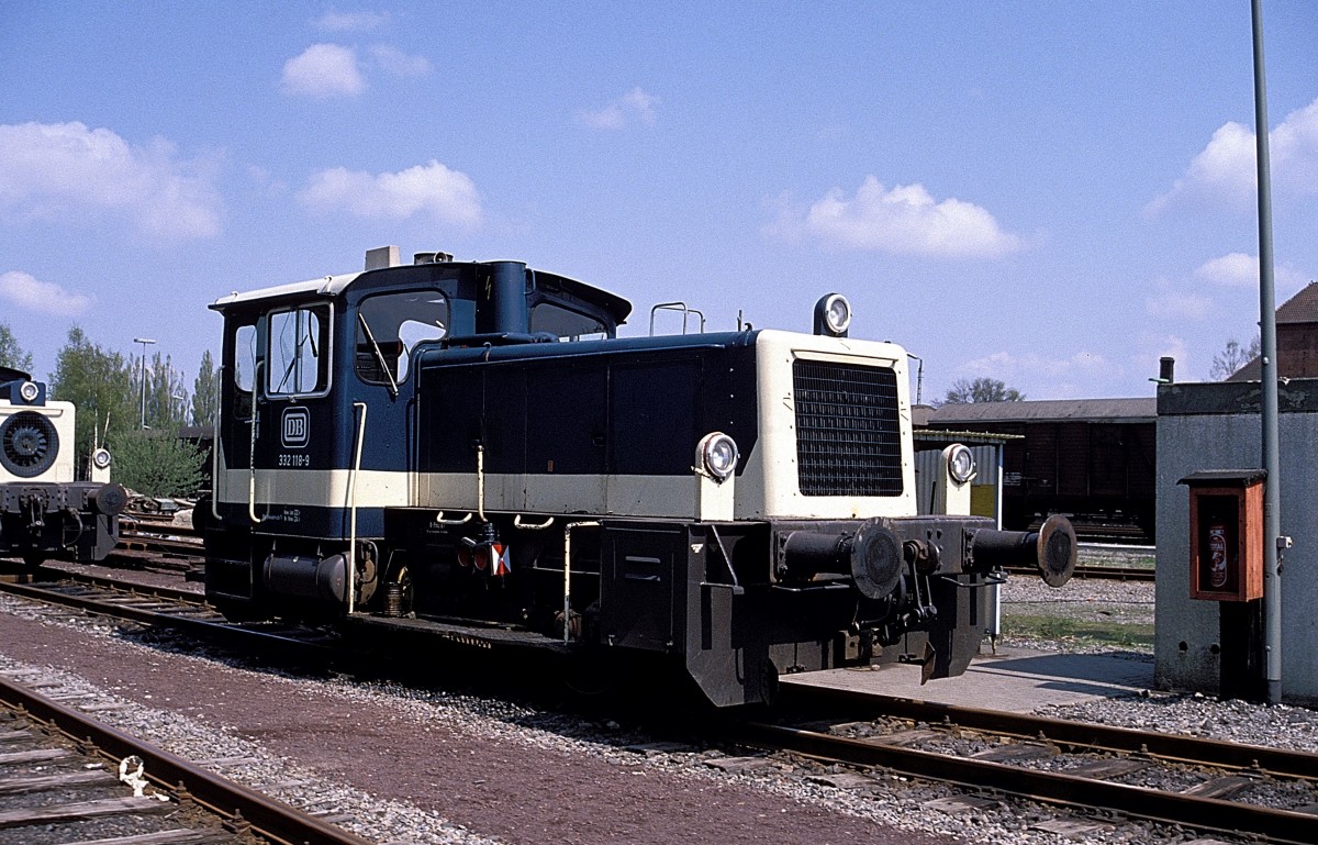  332 118  Brackwede  29.04.89