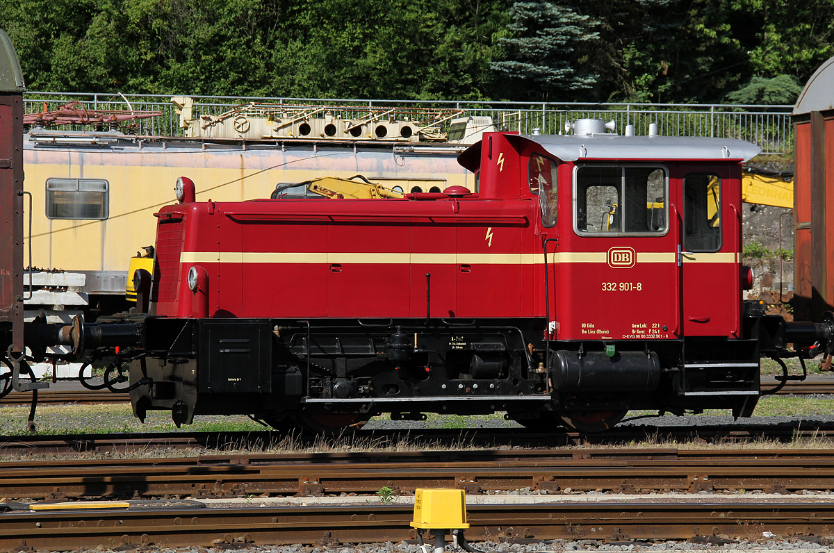 332 901 in Linz(Rhein) am 10.06.2017