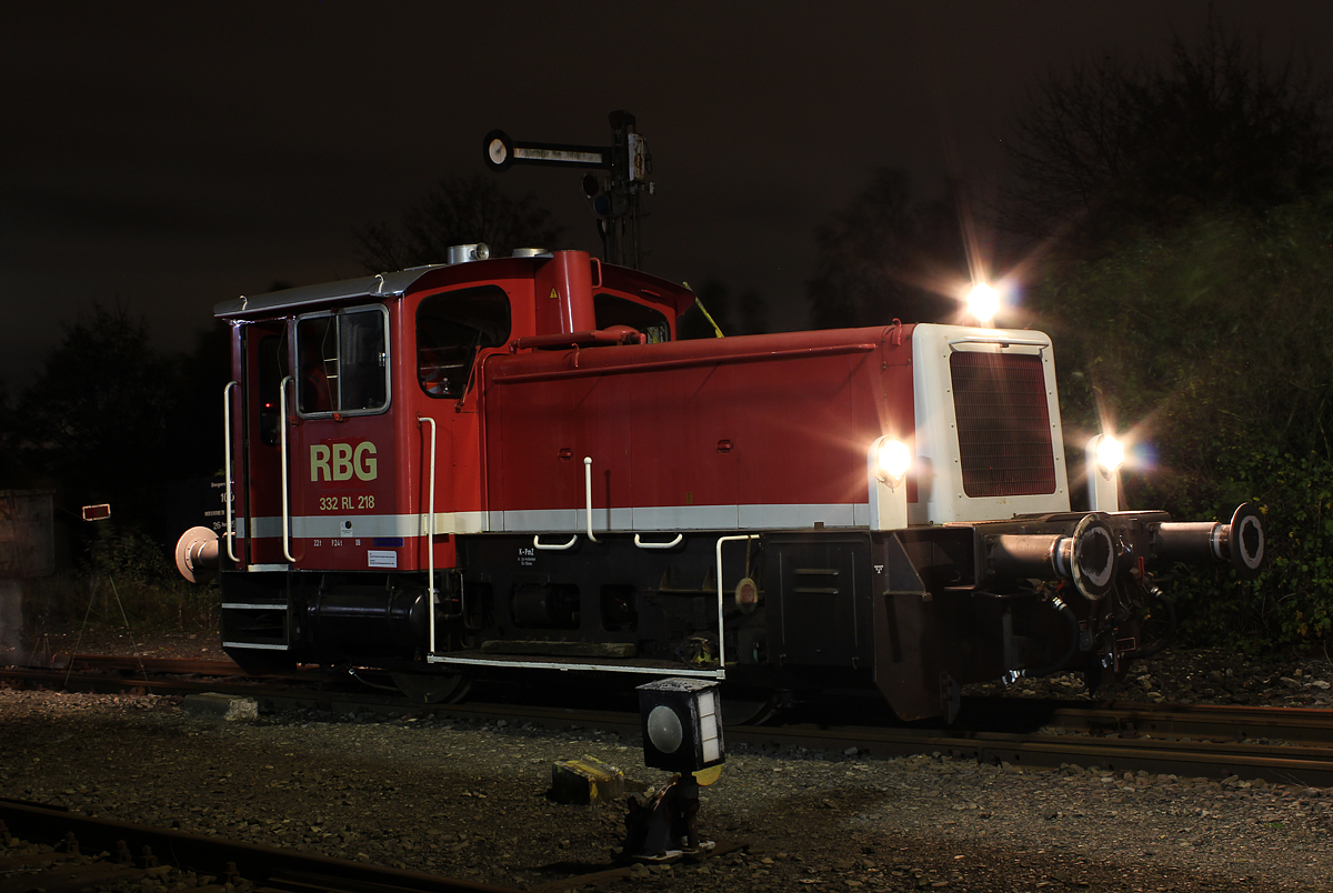 332 RL 218 bei der langen Nacht der Museen im Rheinischen Industriebahnmuseum Kln am 09.11.2013