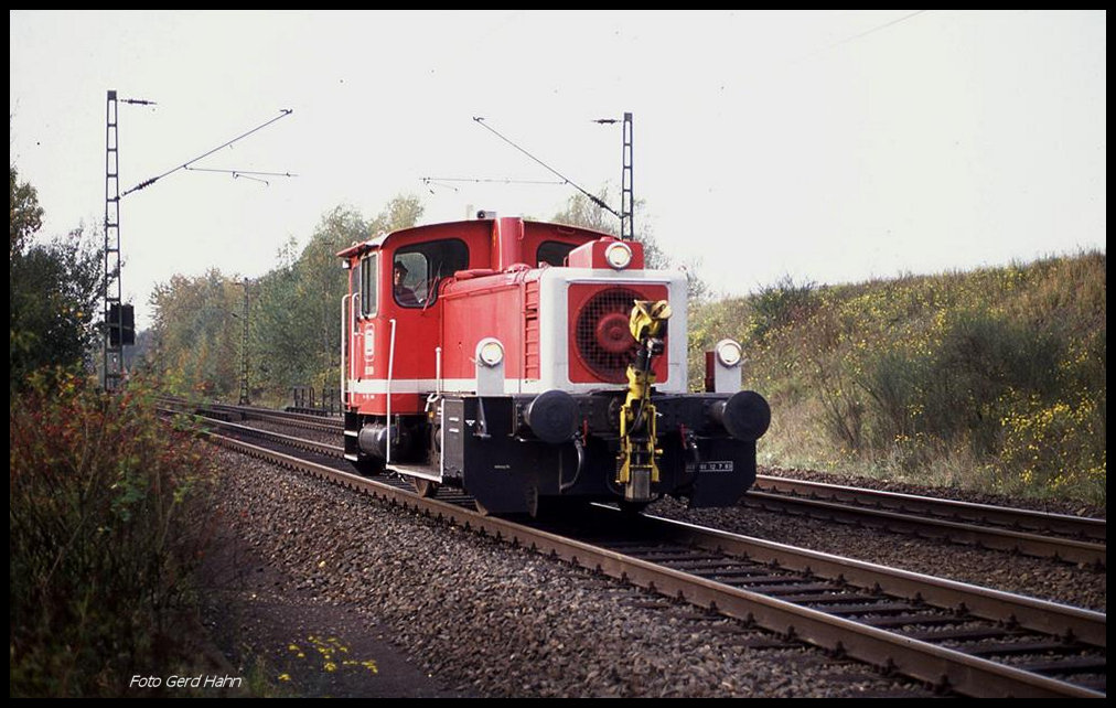 335206 solo Richtung Düren kurz vor dem Eilendorfer Tunnel am 25.10.1989 um 12.57 Uhr.
