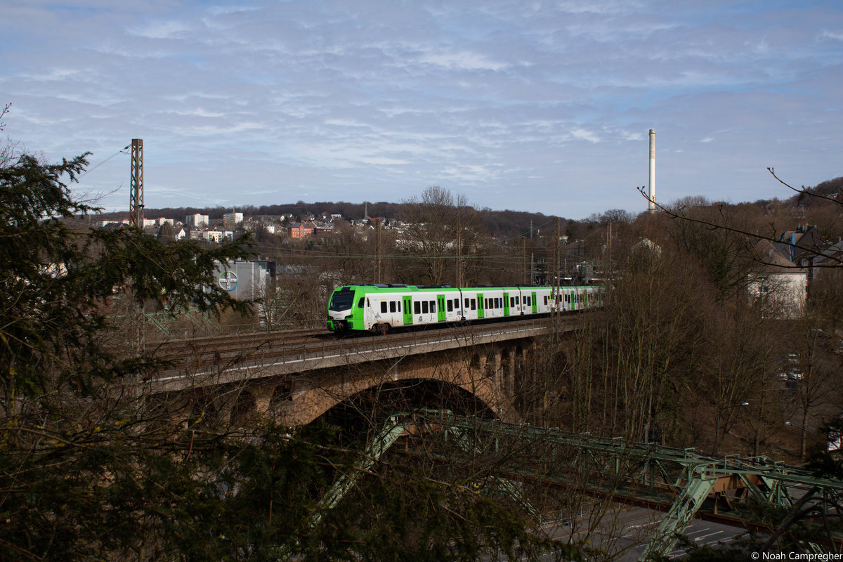 3429 019 unterwegs als S9 nach Essen Hauptbahnhof in Wuppertal Sonnborn. 
20. März, Wuppertal Sonnborn

