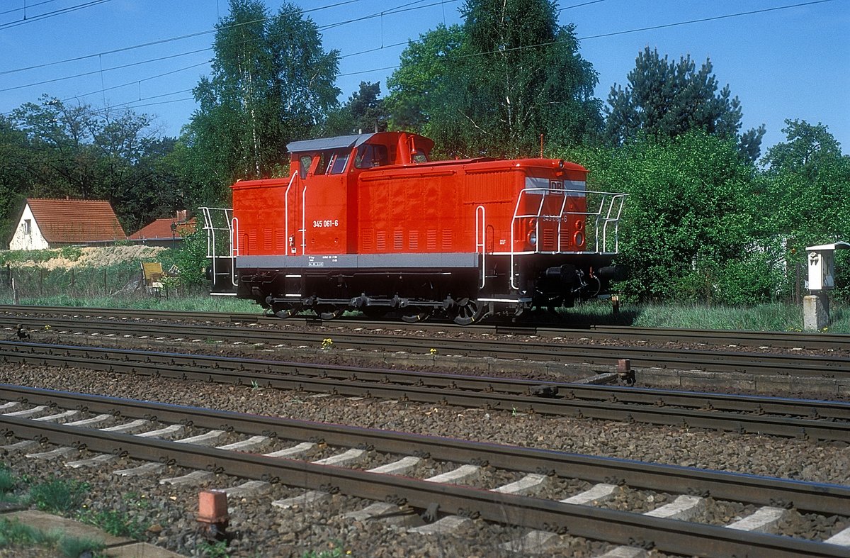 345 061  Michendorf  04.05.00