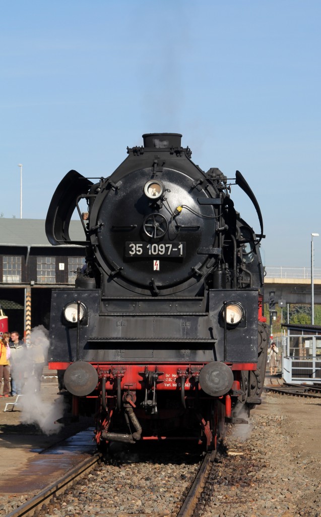 35 1097-1 war bei den 3. Verkehrshistorische Tage in Gera zusehen. Foto 28.09.13