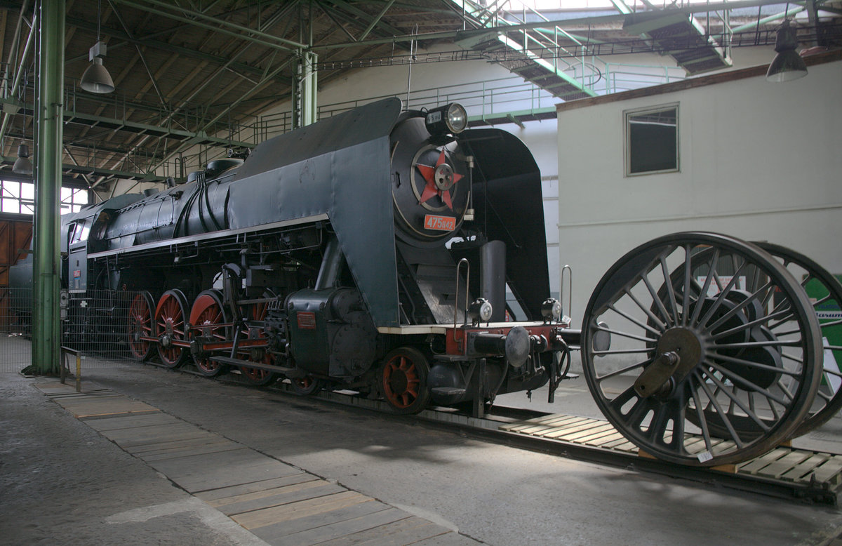 354 1217 , eines der tollen Exponate im Lokschuppen Chomutov.11.09.2020 12:27 Uhr.