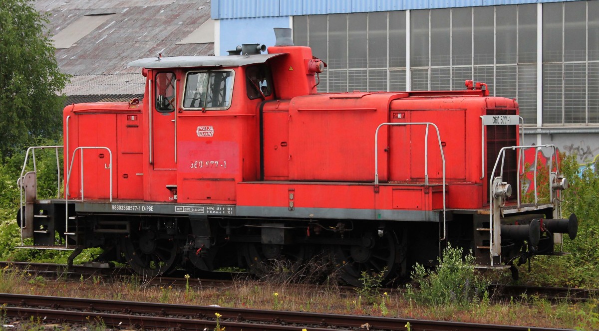 360 577-1 abgestellt in Riedstadt-Goddelau am 22. 6. 2015