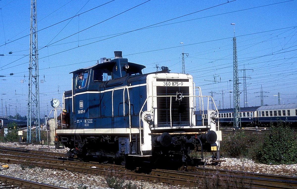 360 875  M. - Pasing  13.10.89