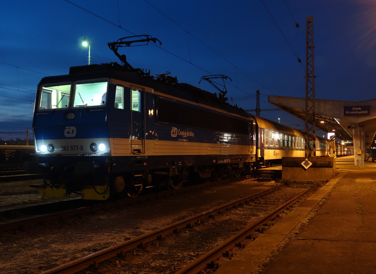 362 077-0 mit dem R 605 Krušnohor am 27.02.16 in Cheb.