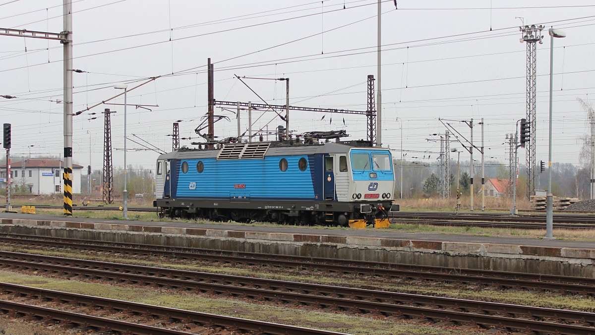 362 117-4 wird am 05.04.2014 in Cheb bereitgestellt um später mit dem R 36157 nach Praha hl.n. aufzubrechen. 