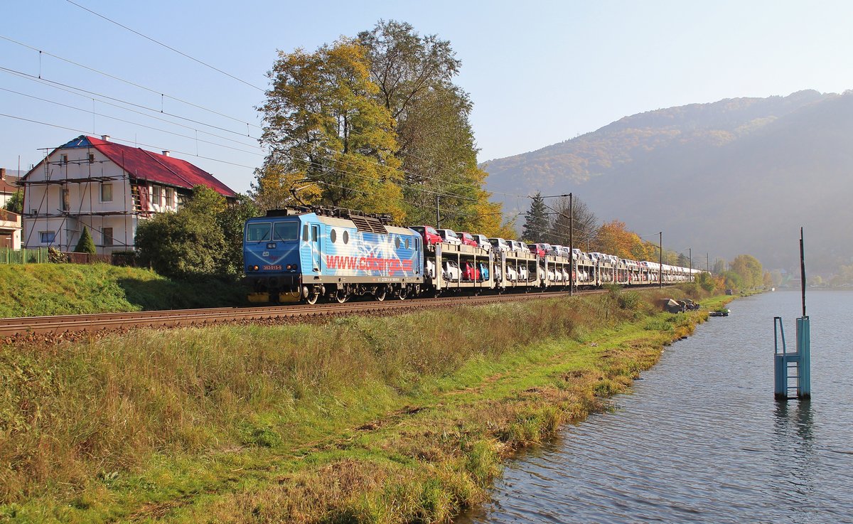 363 015-9 zu sehen am 16.10.17 in Ústí nad Labem-Střekov.