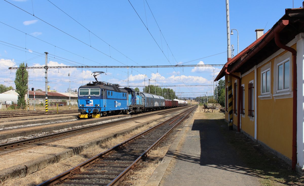 363 032-4 und 731 013-9 sind am 23.08.19 in Tršnice zu sehen.