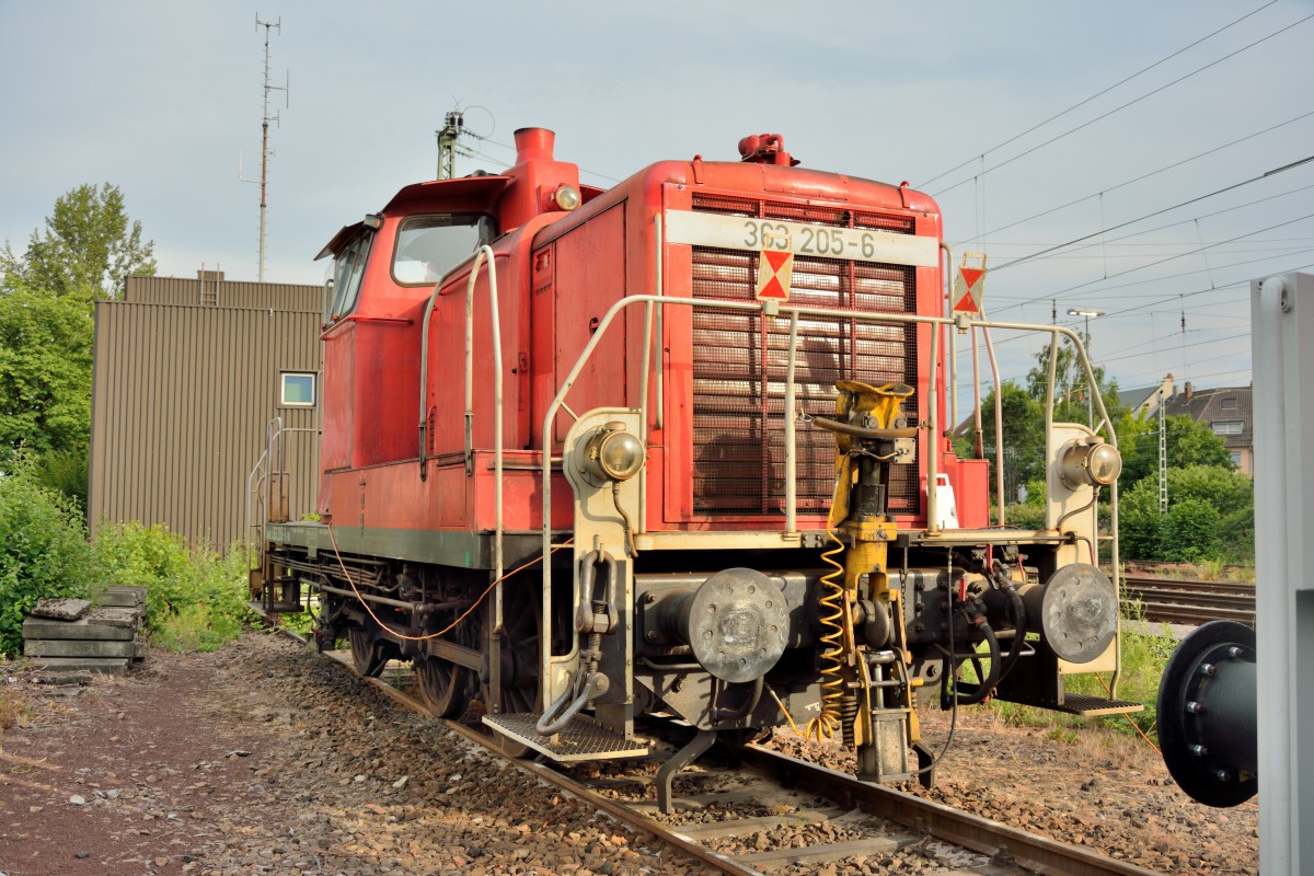 363 205-6 Westbahnhof Karlsruhe auf dem Abstellgleis am 16.06.2015