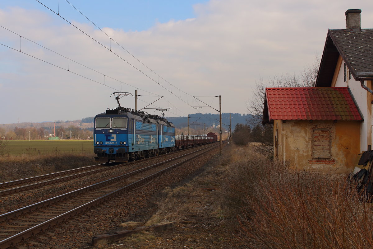 363 526 mit 363 539 am Mischer bei Chotikov am 24.03.2018