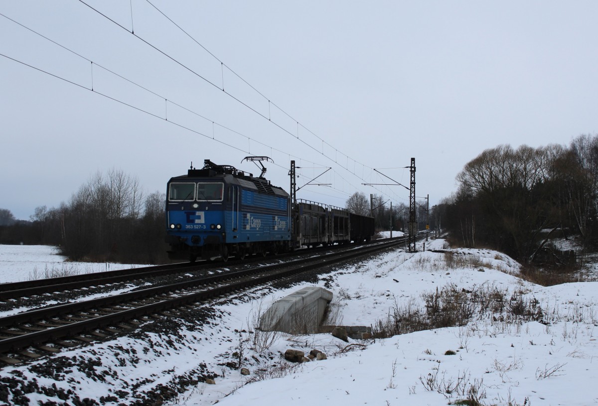 363 527-3 zu sehen am 01.02.15 bei Chotikov.