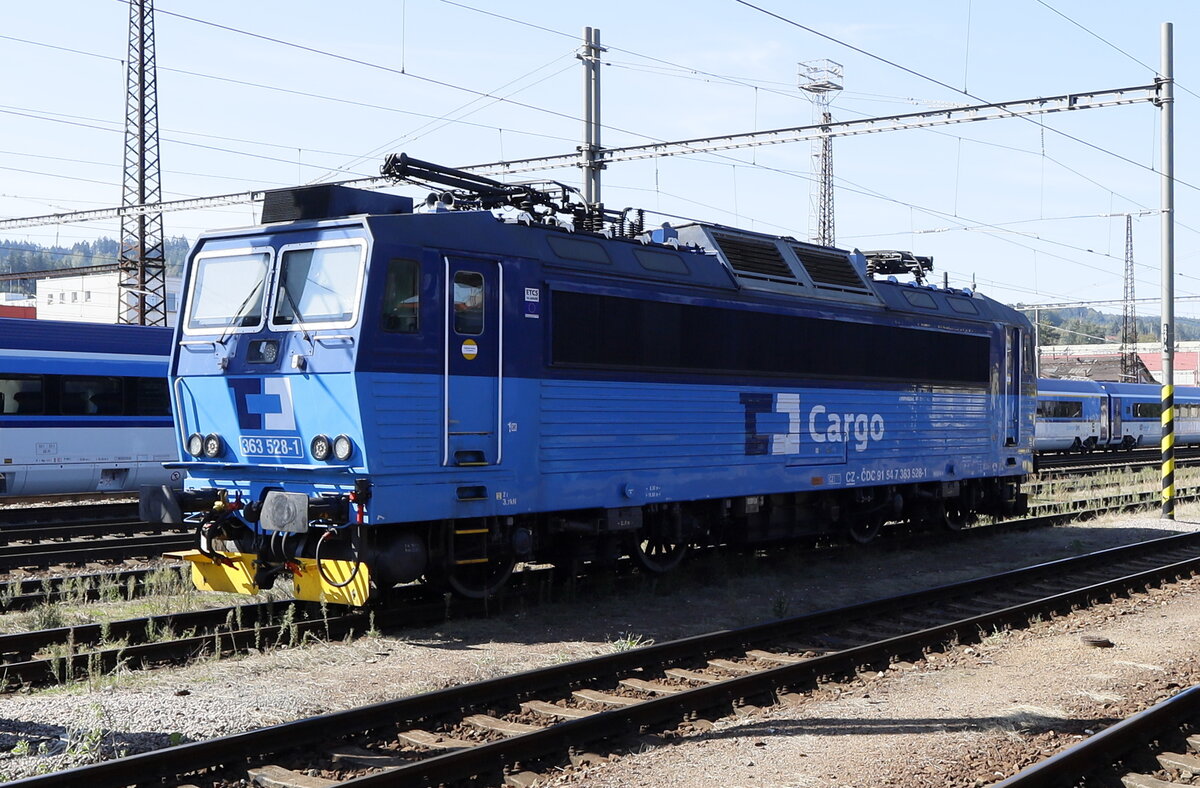 363 528 - 1  abgestellt in Ceska Trebova. 20.09.2024  11:34 Uhr.