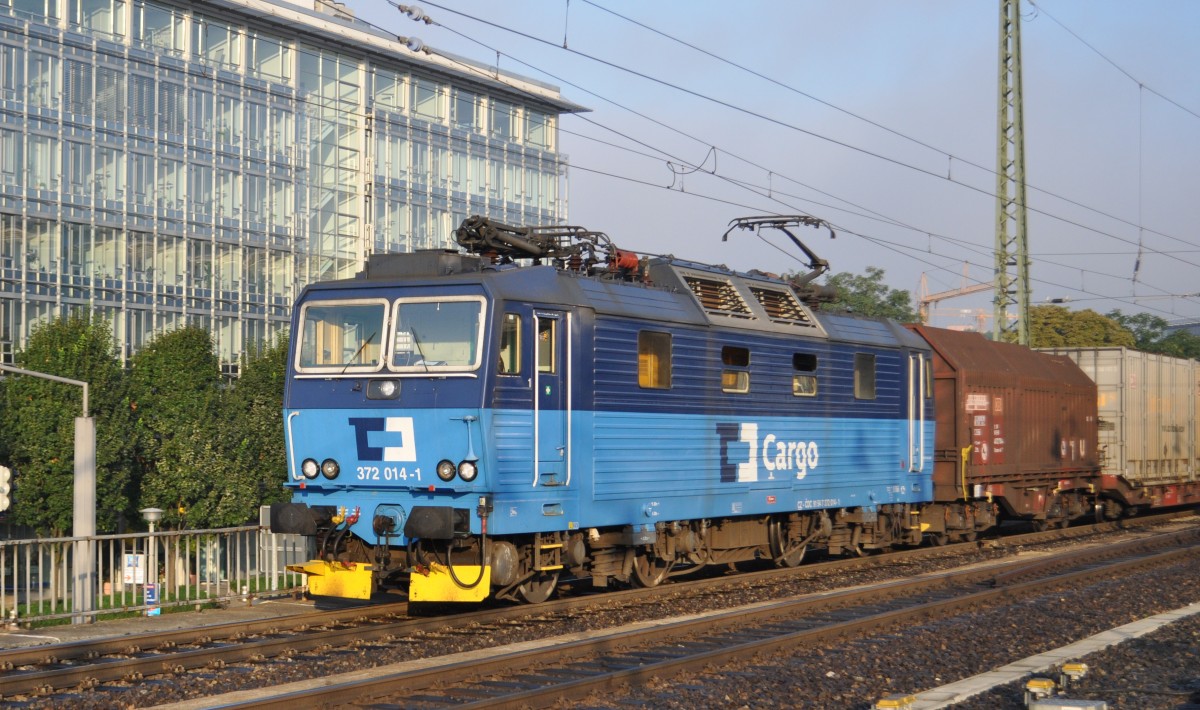 372 014 am 24.08.2013 in Dresden Hbf 