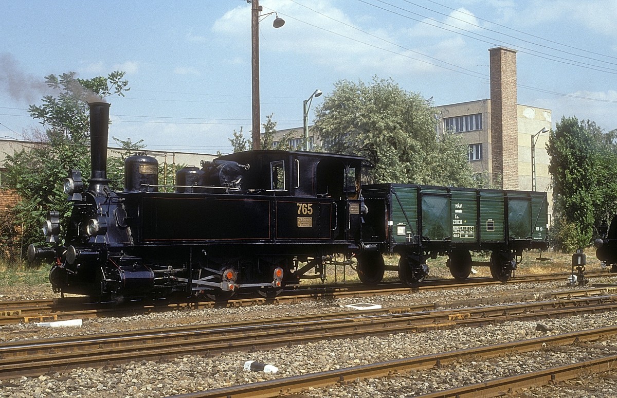 377 765  Budapest  10.07.93