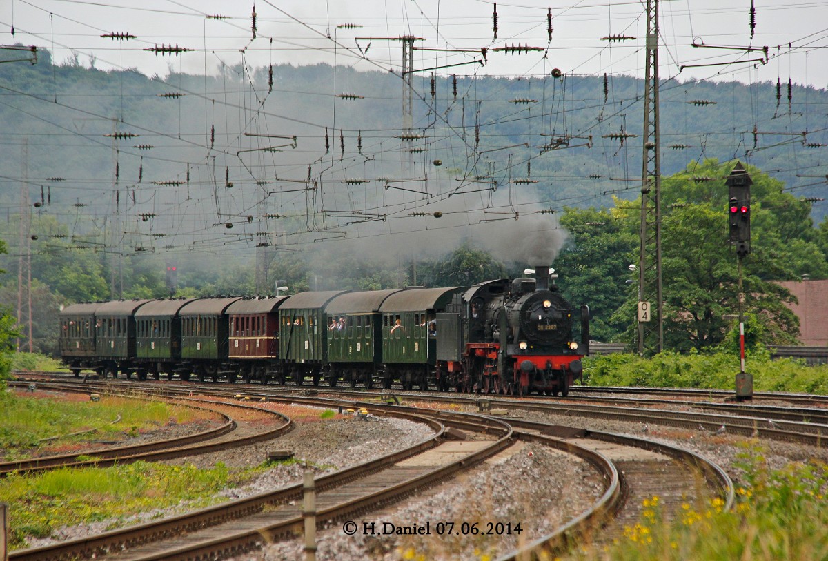 38 2267 (P8) mit Sonderzug in Witten, Juni 2014.