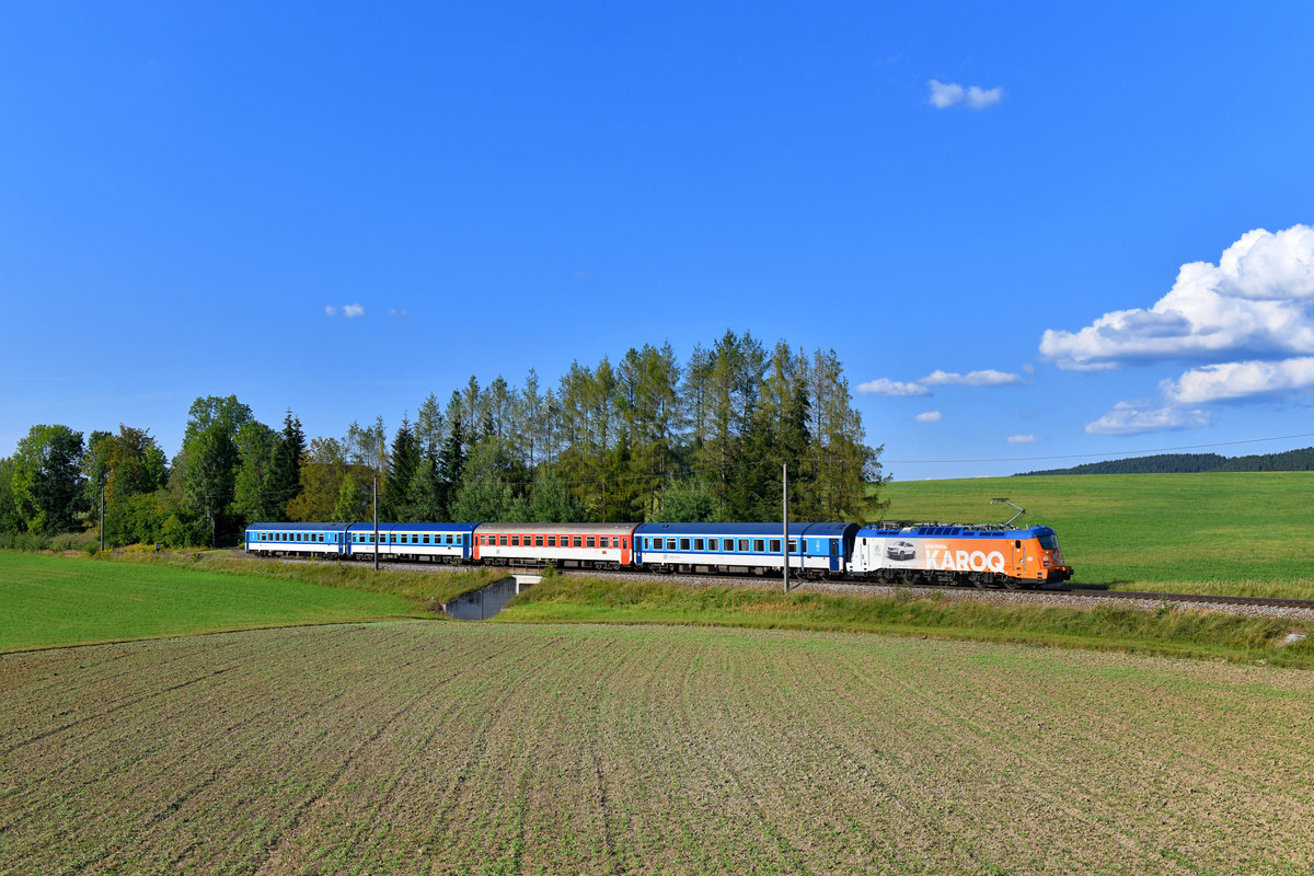 380 004 mit REX 1545 am 17.08.2018 bei Lest. 