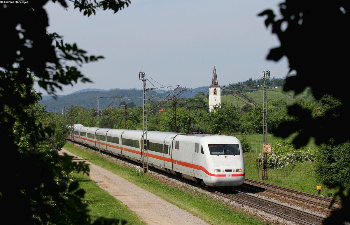 401 004-7  Mühldorf a. Inn  als ICE 75 (Hamburg Altona-Chur) bei Denzlingen 10.6.16