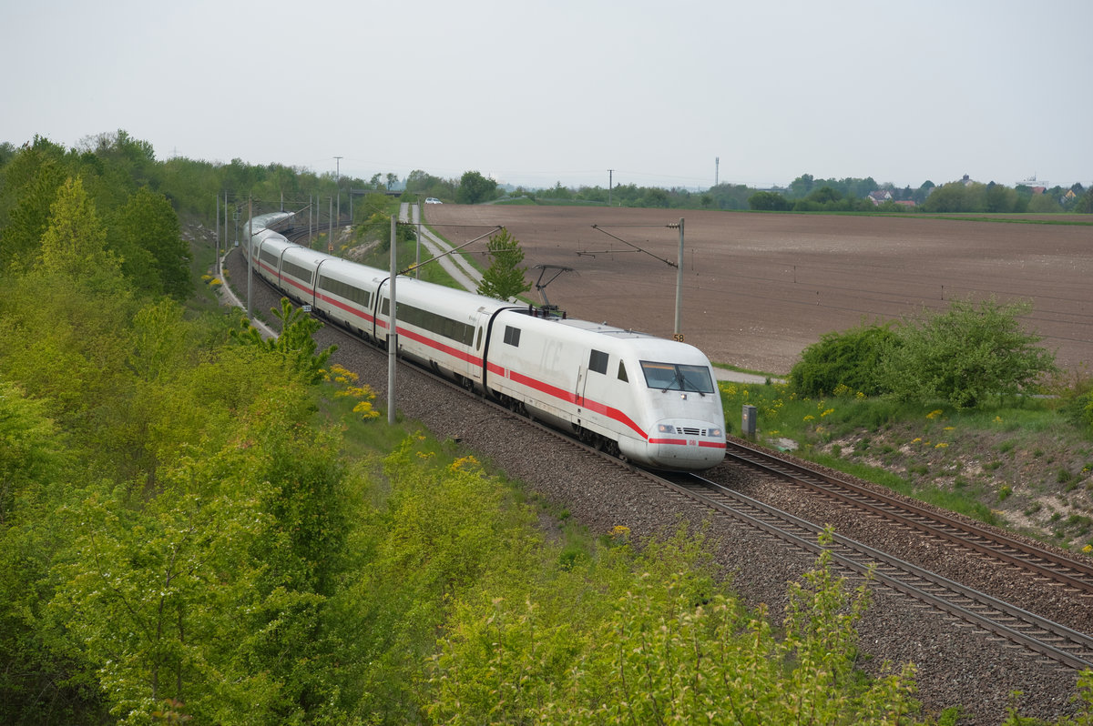 401 041  Memmingen  als ICE 789 von Hamburg-Altona nach München Hbf bei Markt Einersheim, 02.05.2019