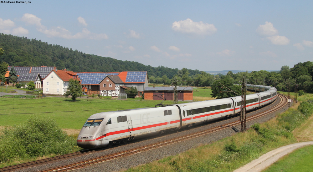 401 052-6  Hanau  als ICE 279 (Berlin Hbf (tief)-Basel SBB) bei Hermannspiegel 9.7.13
