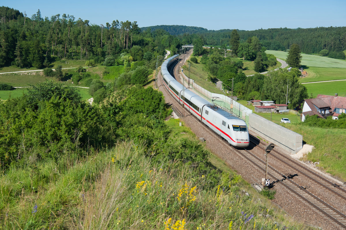 401 057  Jever  als ICE 707 (Hamburg-Altona - München Hbf) bei Gundelsheim, 28.06.2019