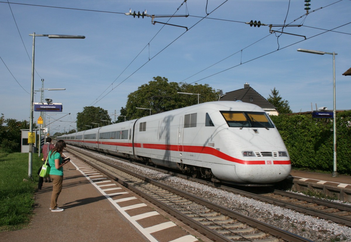 401 060 als ICE 870 (Basel SBB–Berlin Ostbahnhof) am 20.09.2012 in Auggen