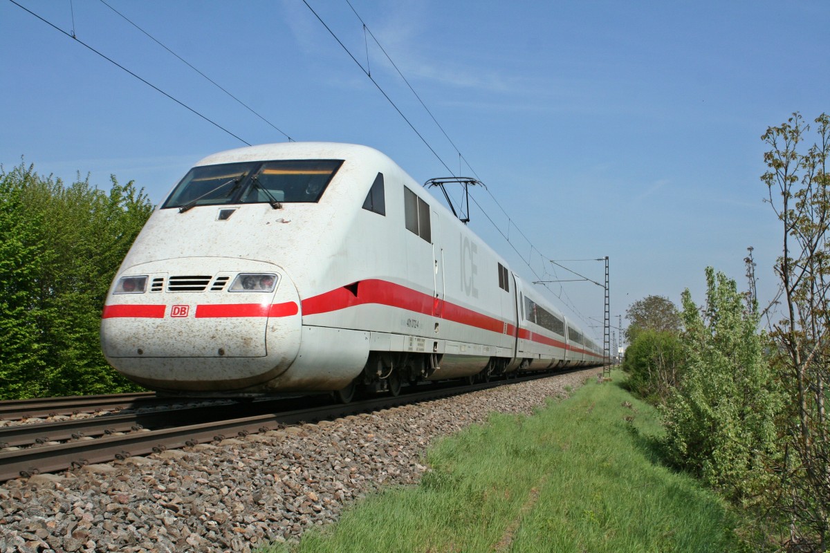 401 072-4 als ICE 278 von Interlaken Ost nach Berlin Ostbahnhof am Nachmittag des 12.04.14 n�rdlich von M�llheim (Baden).