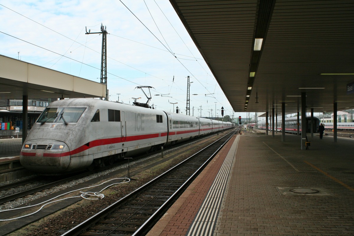 401 073-2 als ICE 75 (?) von Hamburg Altona nach Zrich HB am Nachmittag des 04.10.13 bei der Einfahrt in den Bahnhof Basel Bad. Bf.