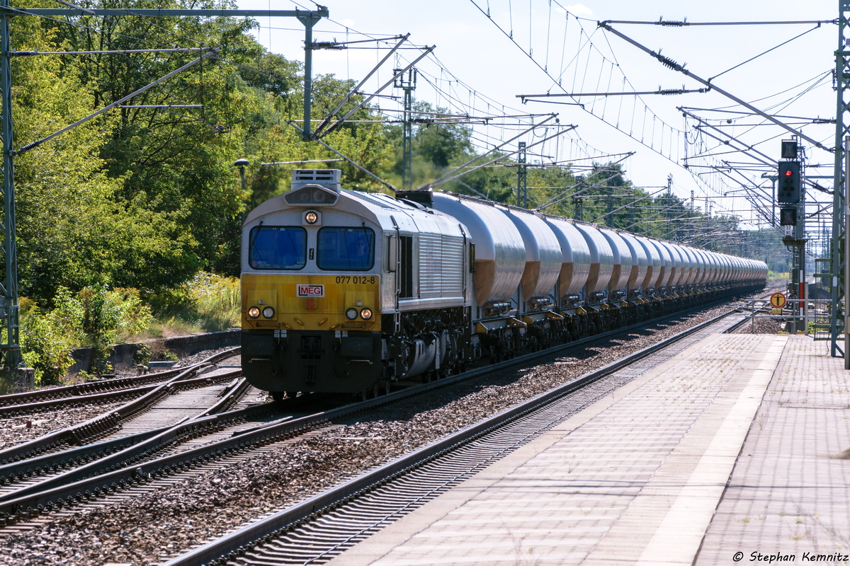 401 (077 012-8) MEG - Mitteldeutsche Eisenbahn GmbH mit einem Kesselzug in Jüterbog und fuhr weiter in Richtung Ludwigsfelde. 06.09.2016