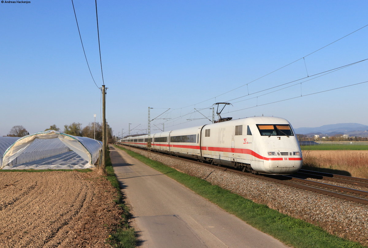 401 081-5 als ICE 371 (Berlin Ostbahnhof-Basel Bad Bf) bei Niederschopfheim 24.3.20