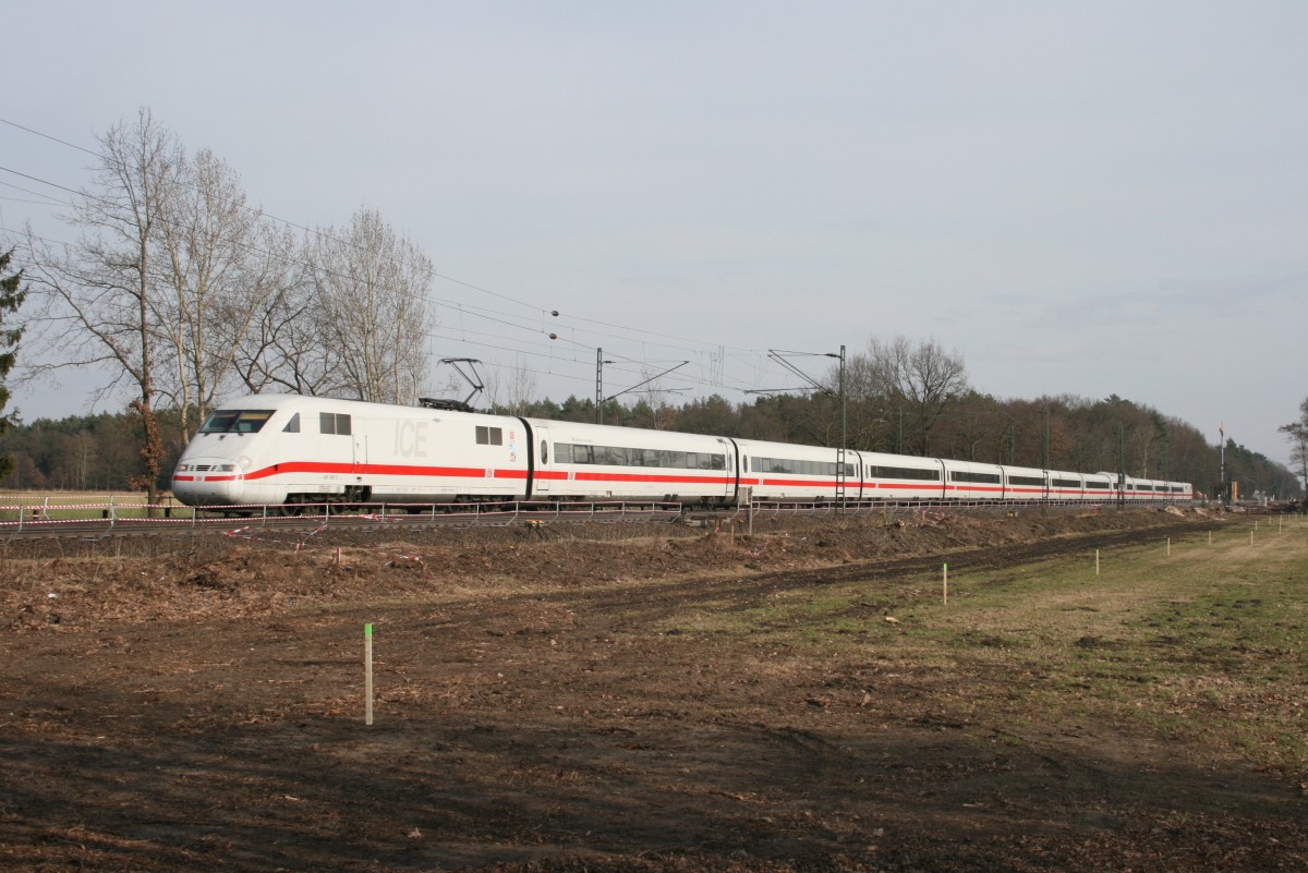 401 082 als ICE 76 (Zrich HB–Kiel Hbf) am 21.03.2011 in Radbruch